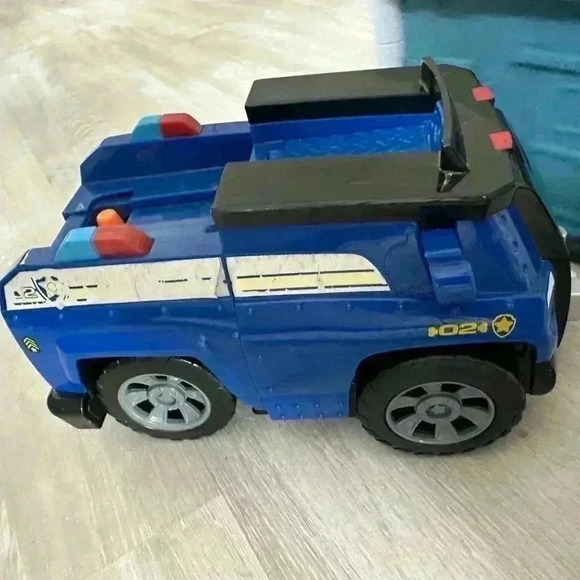 Adventure Force Rescue Station Freewheel, Lights & Sound Work - Picture 5 of 5